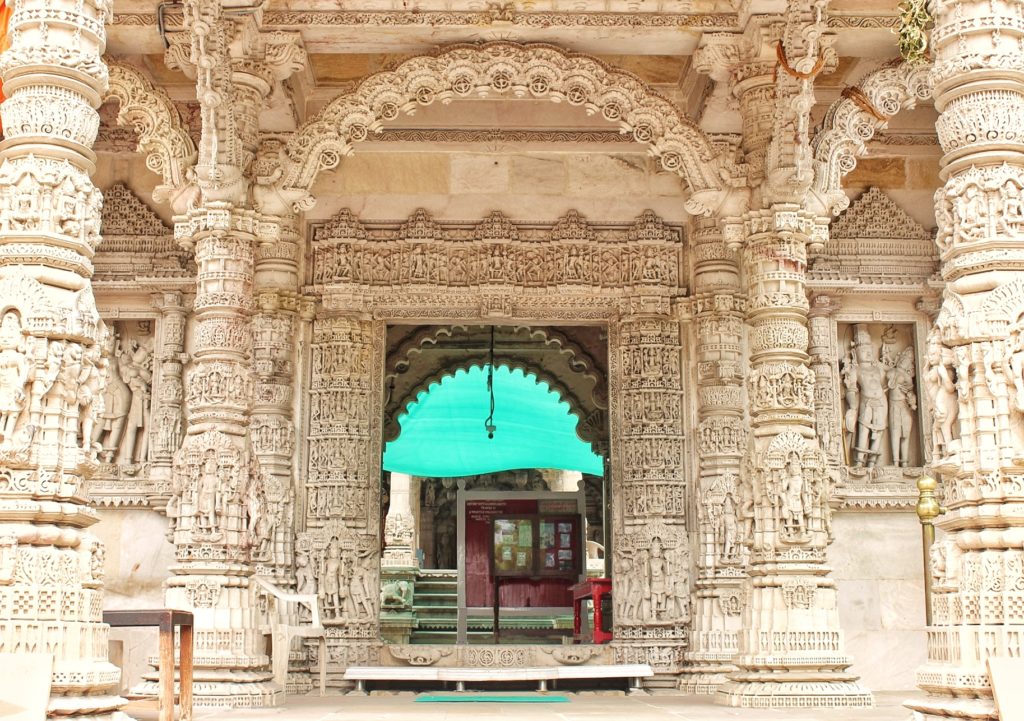 Hutheesing Jain Temple - experience with Ahmedabad day tours