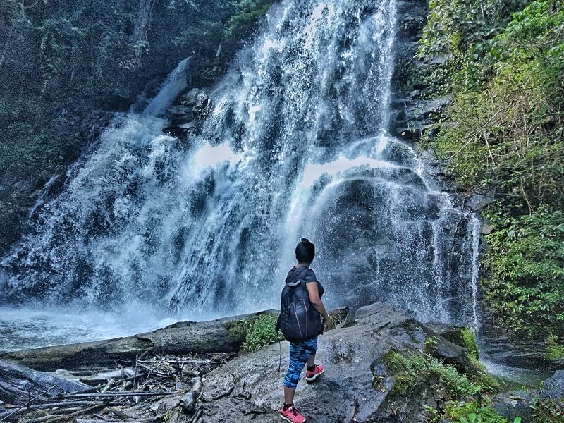 Gorgeous waterfalls trekking through the Doi Inthanon National Park