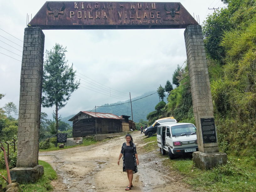  Entrance to Poilwa Village