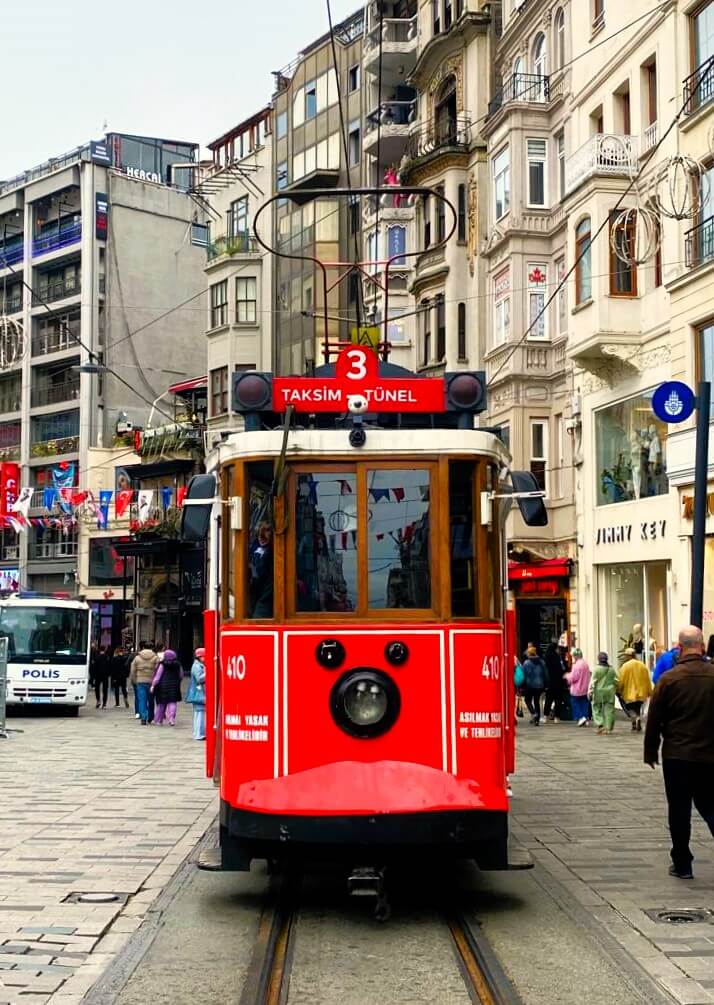 The stunning feel of Istanbul streets