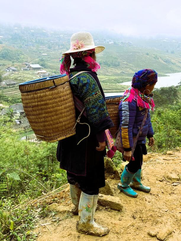 Women from Hmong Tribe of Sapa 